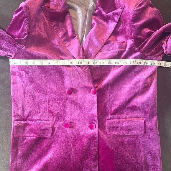 Women’s Pink Double Breasted Velvet 2 Piece Pant Suit Peak Lapel Size L NWT - Picture 6 of 13